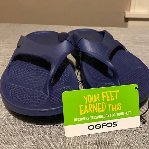 Oofos OOriginal Unisex BlueThong Wedge Comfort Sandal. Multiple sizes - Picture 1 of 8